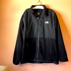 Women’s North Face Fleece